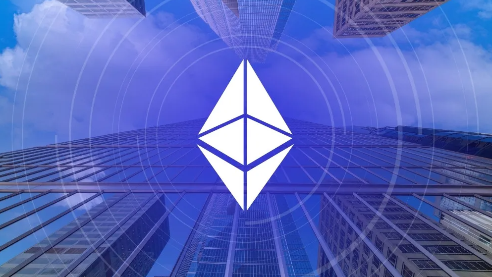 Эфириум приближается к прорыву, так как технические сигналы становятся бычьими